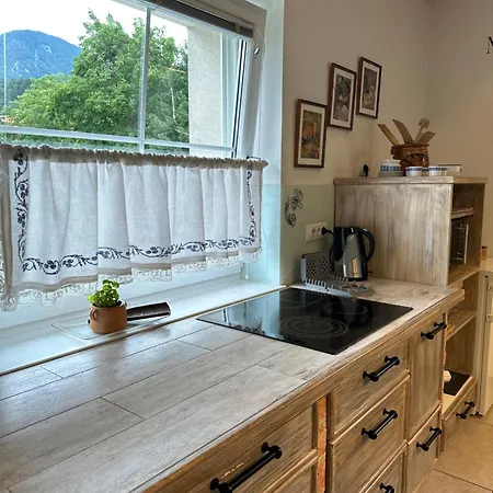 Hisa Sreco 아파트