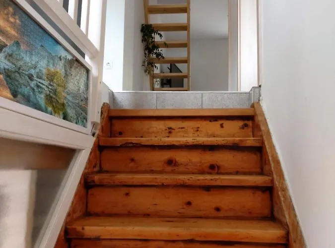 דירה Hisa Sreco בגונג'ה נה גורנג'סקם