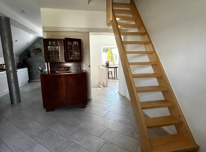 Hisa Sreco * בגונג'ה נה גורנג'סקם