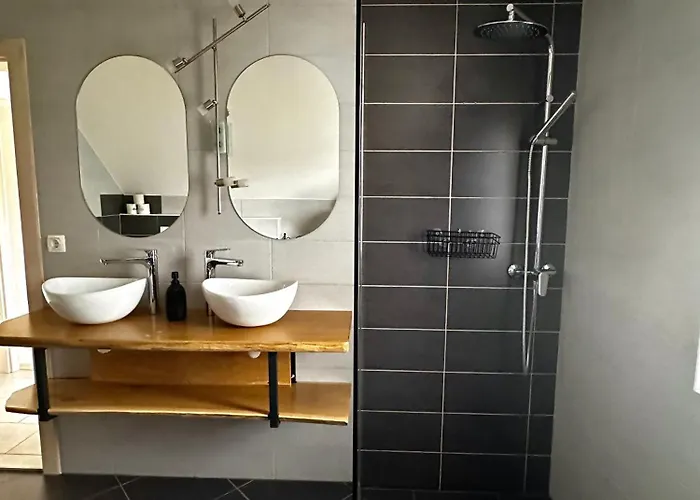 Hisa Sreco * Begunje na Gorenjskem